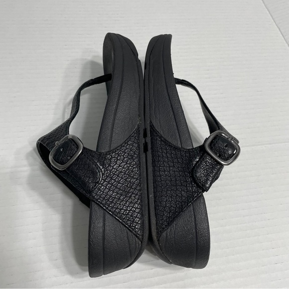 FitFlop LULU Adjustable Leather Toe-Posts thong sandals size 5 - Picture 8 of 10